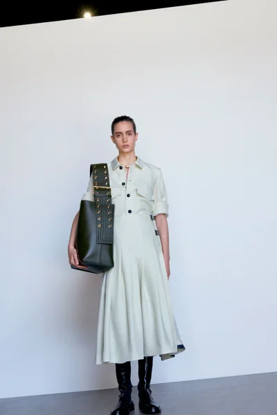 Look 23
